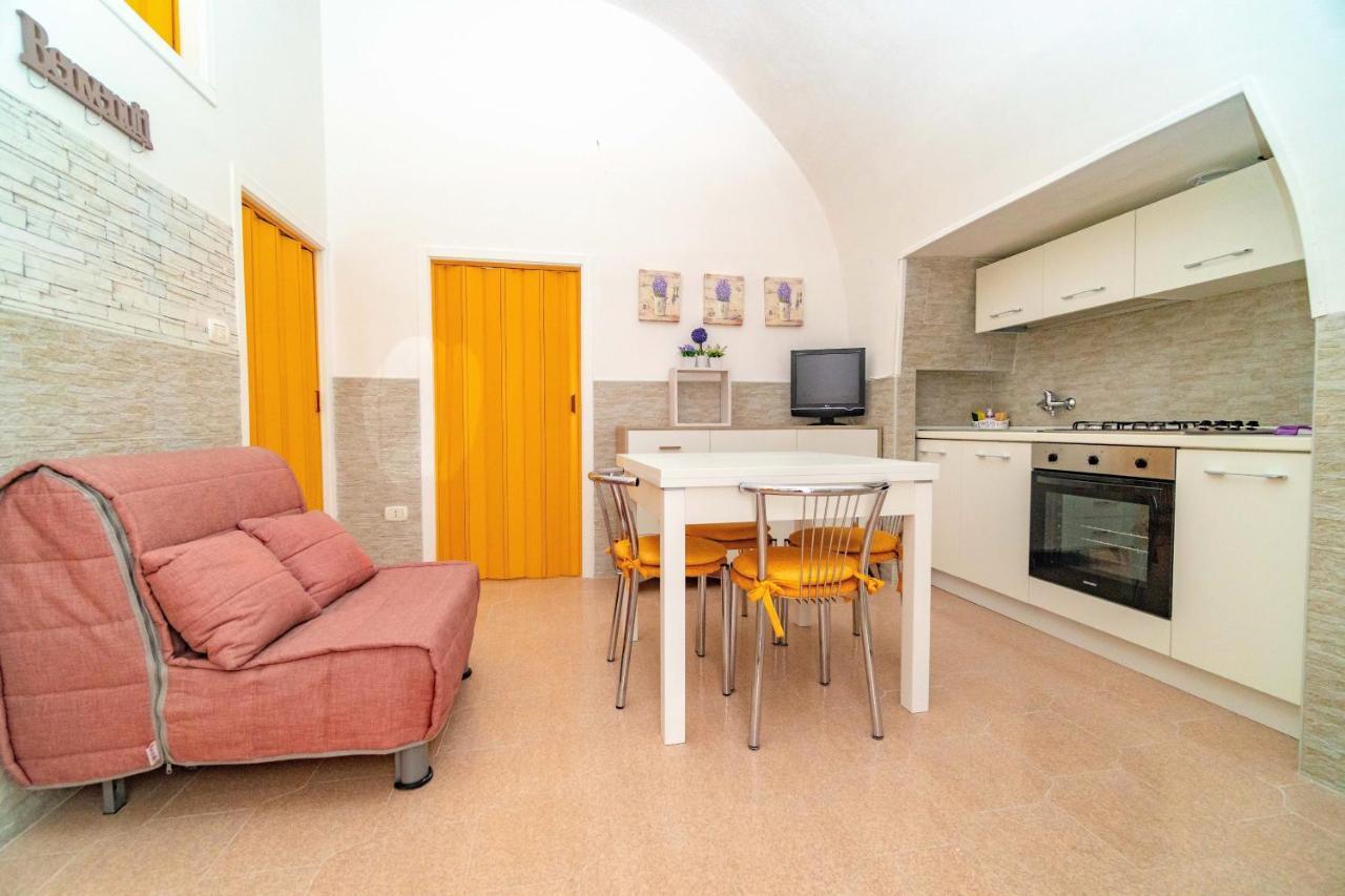 Casa Rione Medievale Villa Monte Sant'Angelo Bagian luar foto