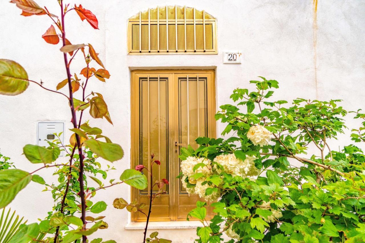 Casa Rione Medievale Villa Monte Sant'Angelo Bagian luar foto